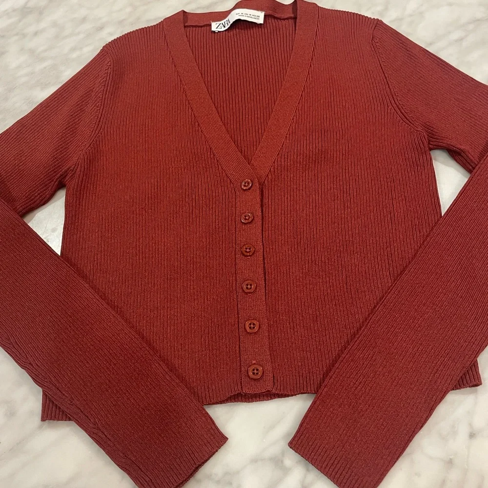 Zara tops - Picture 2 of 11